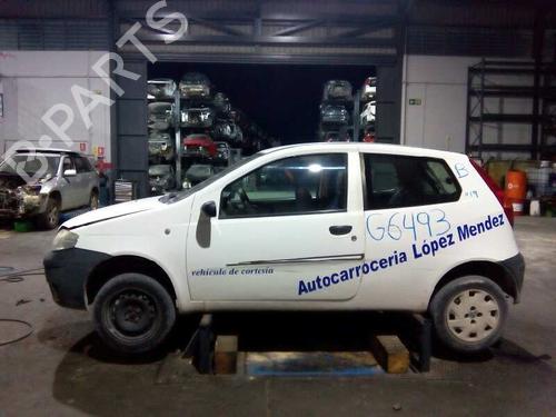 Fuse box FIAT PUNTO Hatchback Van (188_) 1.2 60 | BP9277836E1 