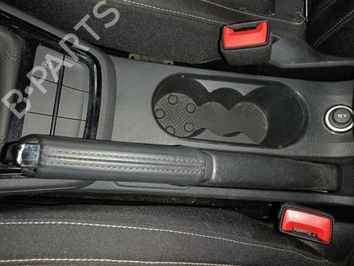 hand-brake-skoda-kamiq-nw4-2019-33208744 main image
