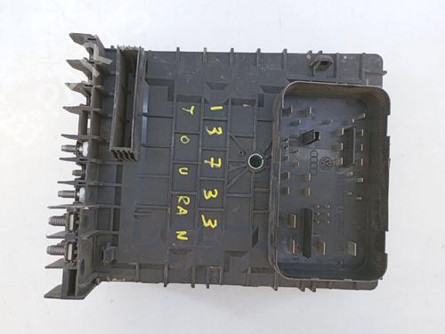 Used Fuse box Fuse box VW TOURAN (1T1, 1T2) 2.0 TDI (136 hp) 39961727 39961727