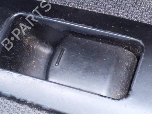 Used Right front window switch NISSAN QASHQAI / QASHQAI +2 I (J10, NJ10, JJ10E) 1.5 dCi (106 hp) 17008943