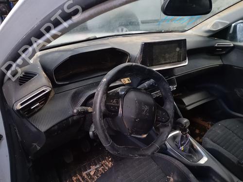 Dashboard PEUGEOT 208 II (UB_, UP_, UW_, UJ_) 1.5 BlueHDI 100 | BP31170164C46