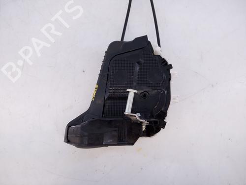 Used Rear right lock TOYOTA YARIS (_P13_) 1.5 Hybrid (NHP130_, NHP130) (101 hp) 24682660