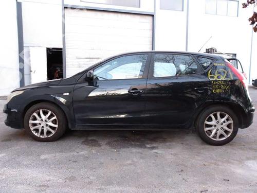 Engine control unit (ECU) HYUNDAI i30 Estate (FD) 1.6 CRDi | BP4679022M57 