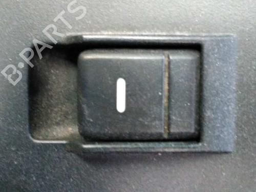 Used Right rear window switch LAND ROVER DISCOVERY III (L319) 2.7 TD 4x4 (190 hp) 6257438