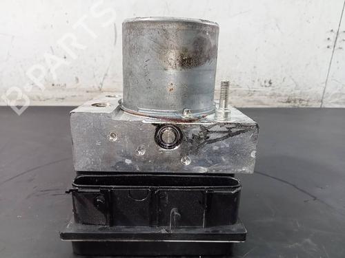 ABS pump LAND ROVER RANGE ROVER SPORT I (L320) 2.7 D 4x4 | BP15777761M43 