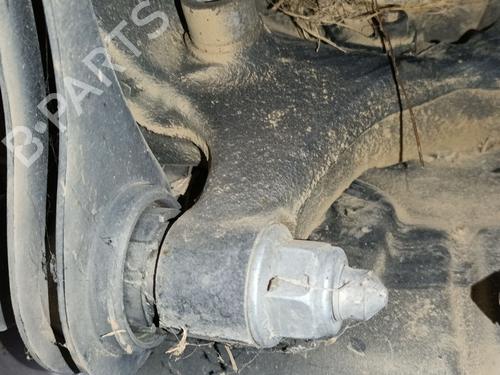 Used Right rear steering knuckle Right rear steering knuckle VW TOURAN (1T3) 1.6 TDI (105 hp) 34378790 34378790