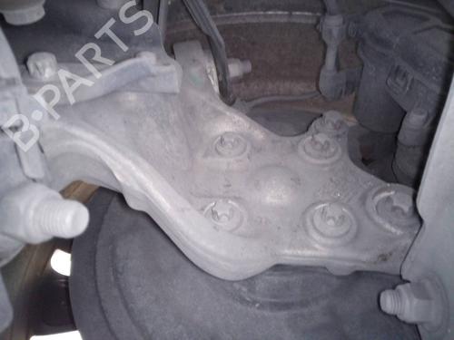 Used Right rear steering knuckle MERCEDES-BENZ CLA Coupe (C117) [2013-2019]  16864927