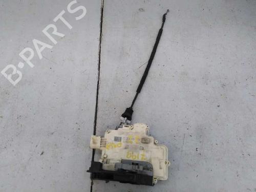 Used Front left lock VW PASSAT B6 (3C2) 2.0 TDI (140 hp) 5277005