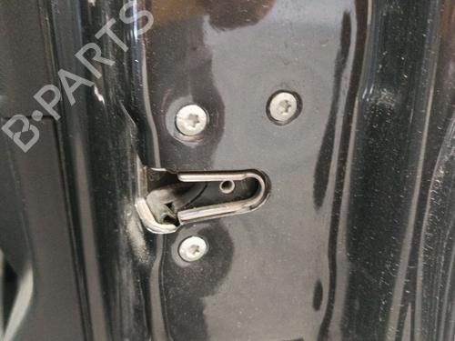 front-right-lock-mercedes-benz-vito-tourer-w447-2014-36879831 main image