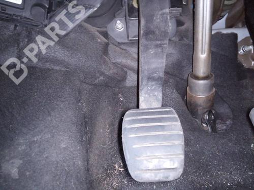 clutch-pedal-dacia-dokker-mpv-ke_-16-lpg-2012-9845087 main image