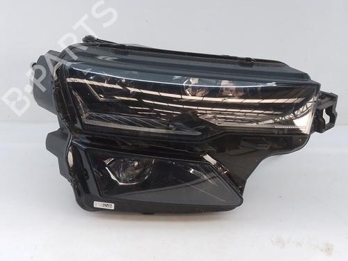 Used Right headlight SKODA KAROQ (NU7, ND7) 1.5 TSI (150 hp) 28166428