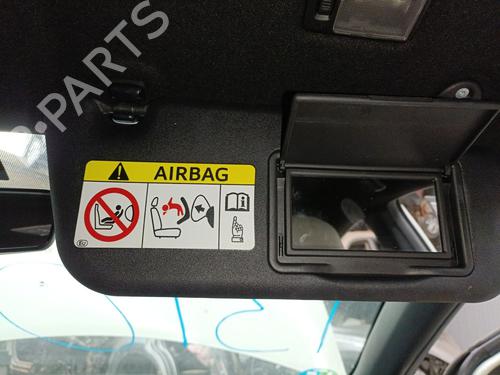 Used Right sun visor TOYOTA YARIS (_P13_) 1.5 Hybrid (NHP130_, NHP130) (101 hp) 24682699