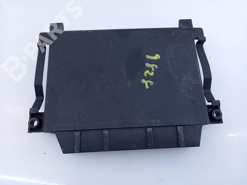 Used Electronic module Electronic module MERCEDES-BENZ S-CLASS (W220) S 400 CDI (220.028, 220.128) (250 hp) 10938754 10938754