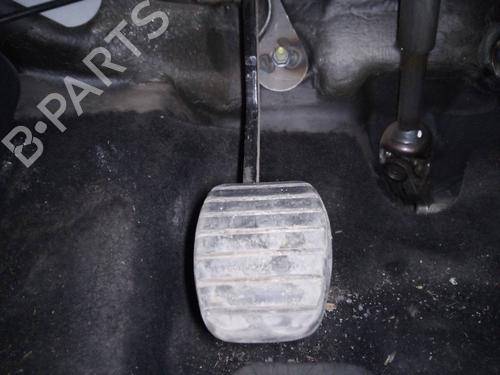 Pédale d'embrayage RENAULT CLIO IV (BH_) 1.5 dCi 90 (90 hp) 16749845