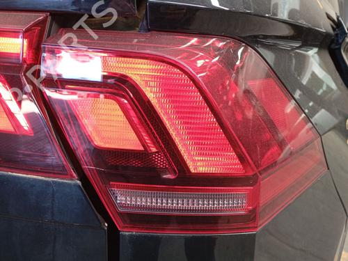 Used Right taillight VW TIGUAN (AD1, AX1) 2.0 TDI (150 hp) 31342384