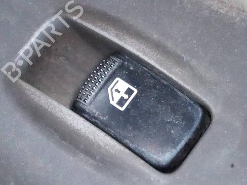 Used Right front window switch HYUNDAI TUCSON (JM) [2004-2019]  21770904