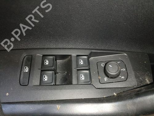 left-front-window-switch-vw-polo-vi-aw1-bz1-ae1-2017-33399348 main image