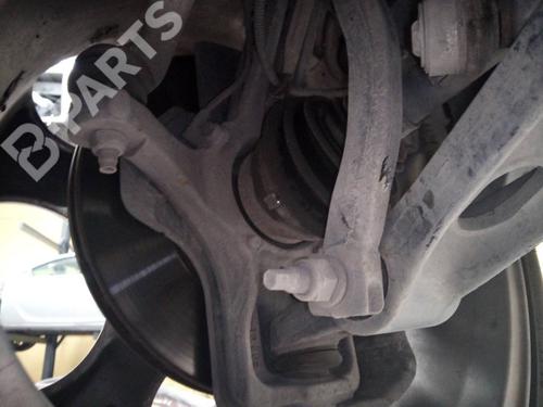 Used Left front steering knuckle Left front steering knuckle ALFA ROMEO GT (937_) 2.0 JTS (937CXH1A, 937CXH11) (165 hp) 8394680 8394680