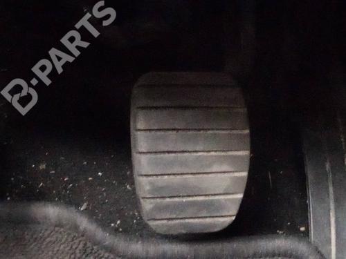 Used Break pedal Break pedal DACIA SANDERO II TCe 90 (B8M1, B8MA, B8AC) (90 hp) 8789296 8789296