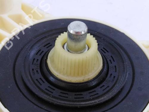 Left rear window motor MERCEDES-BENZ C-CLASS (W204) C 200 CDI (204.001) | BP7907769E23 