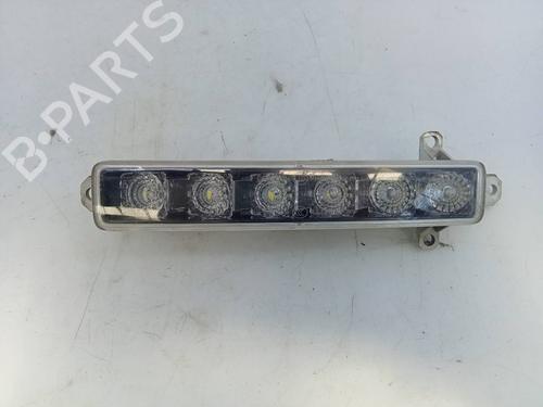 Used Right front indicator PEUGEOT 308 II (LB_, LP_, LW_, LH_, L3_) 1.6 BlueHDi 120 (120 hp) 19127637