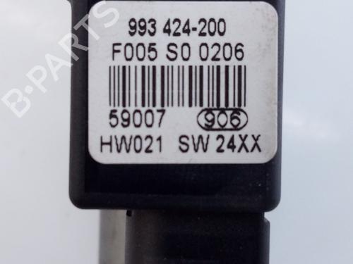 Right rear window motor VW PASSAT B6 (3C2) 2.0 TDI | BP14909361E22 
