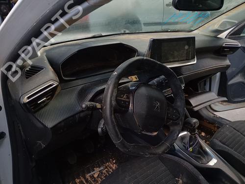 Dashboard PEUGEOT 208 II (UB_, UP_, UW_, UJ_) 1.5 BlueHDI 100 | BP31170164C46