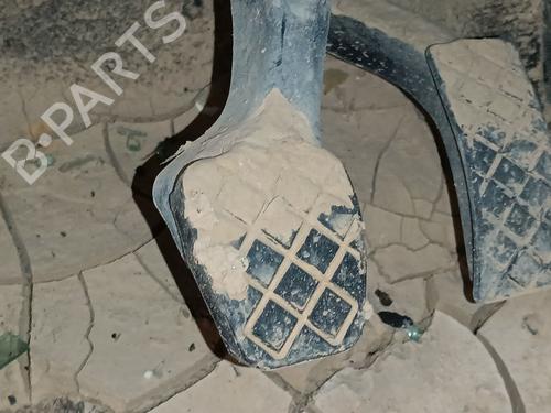 Pédale de frein SEAT LEON (5F1) 1.6 TDI (115 hp) 32000962