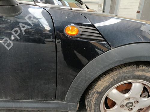Used Right front fenders Right front fenders MINI MINI (R56) Cooper (120 hp) 34636369 34636369