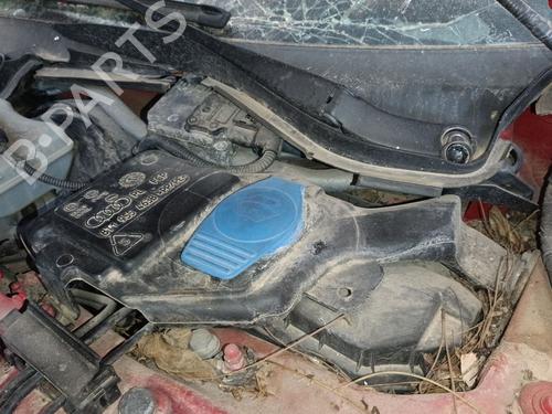 Used Windscreen washer tank Windscreen washer tank 38107386 38107386