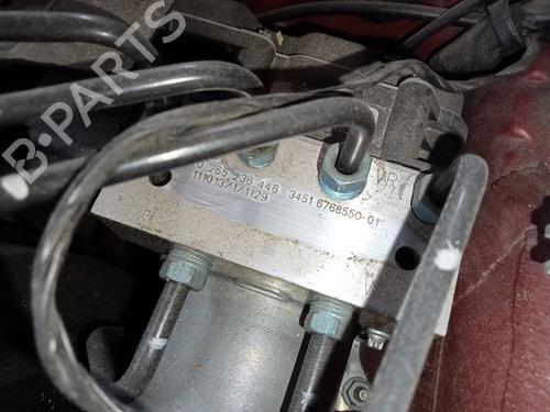 Used ABS pump BMW X1 (E84) sDrive 20 d (177 hp) 10561412