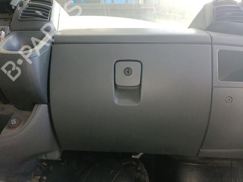 Used Glove box Glove box 37517311 37517311