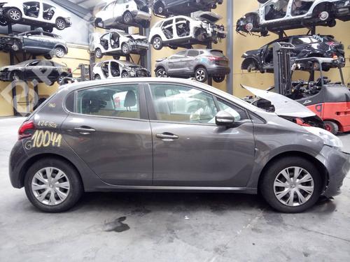 Used Parts PEUGEOT 208 I (CA_, CC_)  1.2 PureTech 82  1038882