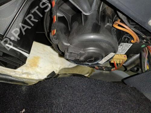 Used Heater blower motor Heater blower motor VW TIGUAN (5N_) 2.0 TDI (110 hp) 34250528 34250528