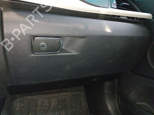 Boîte à gants BMW 4 Coupe (F32, F82) 420 d (190 hp) 32361374