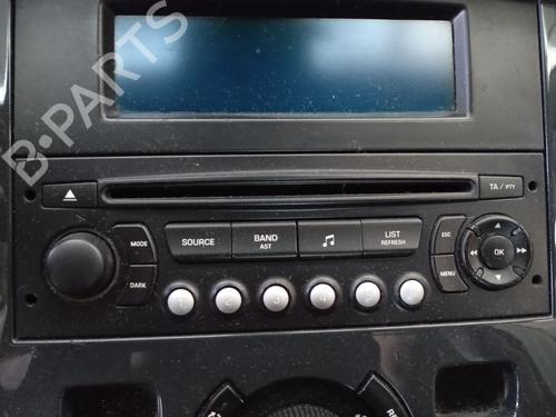 Used Radio Radio PEUGEOT 5008 (0U_, 0E_) 1.6 HDi (112 hp) 39655154 39655154