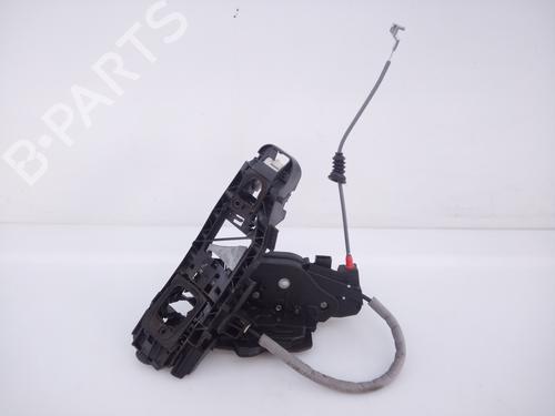 Cerradura puerta trasera derecha MERCEDES-BENZ A-CLASS (W177) A 180 d (177.003) (116 hp) 16942816