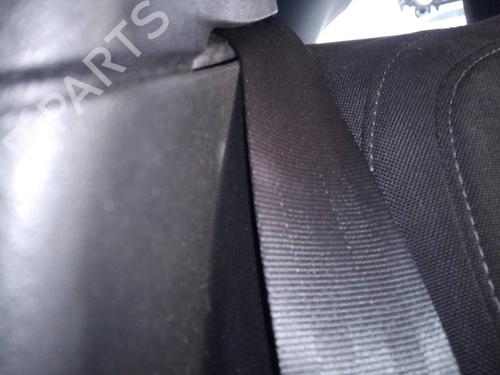 Sikkerhedssele bag højre VOLVO V40 Hatchback (525) D2 (120 hp) 10209188