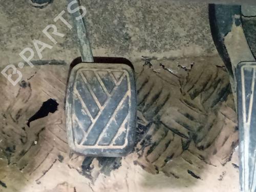 Pedal travão Pedal travão SUZUKI GRAND VITARA II (JT, TE, TD) 1.9 DDiS All-wheel Drive (JT419, TD44, JB419WD, JB419XD,... (129 hp) 34471974 34471974