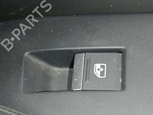 Højre bagtil elrude kontakt Højre bagtil elrude kontakt AUDI Q3 (F3B) 35 TDI (150 hp) 37537049 37537049