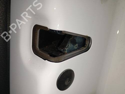 front-right-lock-vw-caddy-v-box-bodympv-sba-sbh-2020-33246257 main image