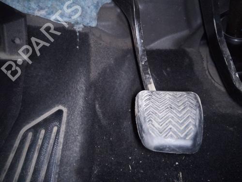 Used Clutch pedal TOYOTA AURIS (_E18_) [2012-2019]  18693451