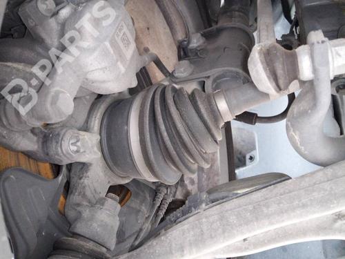 Used Right front steering knuckle Right front steering knuckle MERCEDES-BENZ B-CLASS Sports Tourer (W246, W242) B 200 CDI / d (246.208) (136 hp) 10550143 10550143