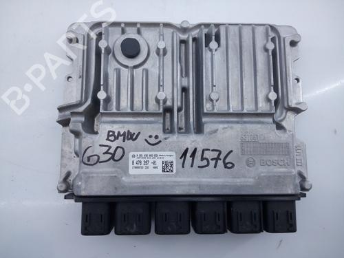 Used Engine control unit (ECU) BMW 5 (F10) 520 d (190 hp) 15412438