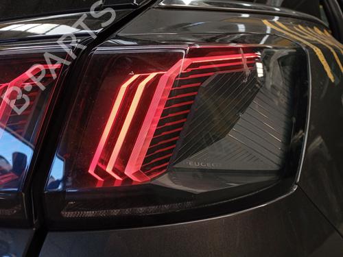 right-taillight-peugeot-3008-ii-suv-mc_-mr_-mj_-m4_-2016-30734708 main image