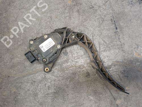 Used Pedal Pedal 39093590 39093590