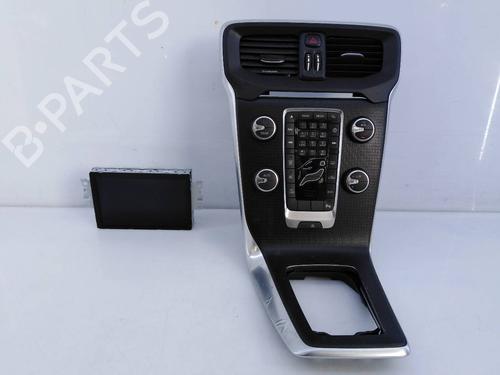 Elektronisk modul VOLVO V40 Hatchback (525) D3 (150 hp) 10740119
