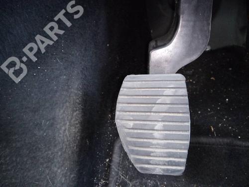 Used Clutch pedal Clutch pedal PEUGEOT 208 I (CA_, CC_) 1.6 BlueHDi 100 (100 hp) 10404660 10404660