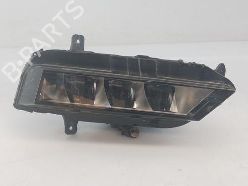 Feu de brouillard avant droit SKODA SCALA (NW1) 1.5 TSI (150 hp) 28141023