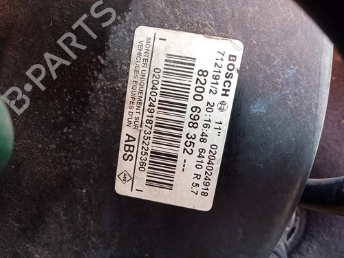 Used Servo brake RENAULT MASTER II Van (FD) 2.5 dCi (120 hp) 22374993